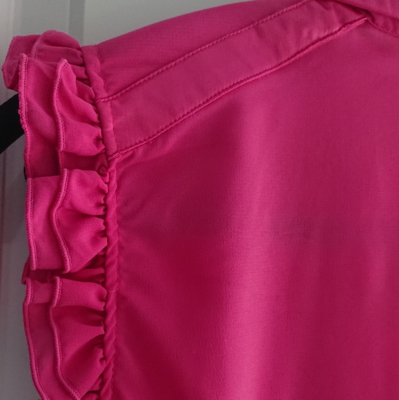 Hot pink sleeveless blouse size M - Picture 5 of 7